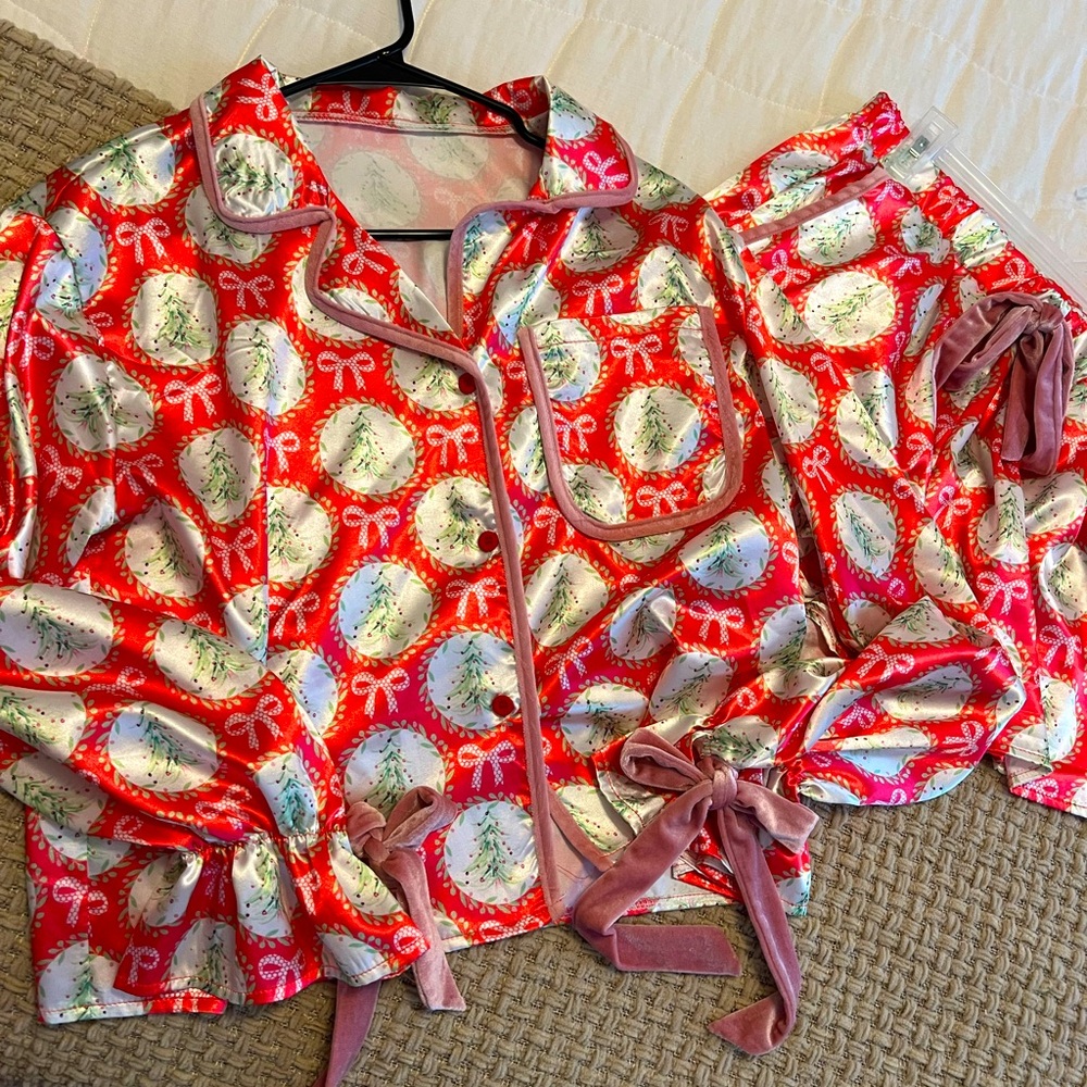 Bow Christmas Pajamas